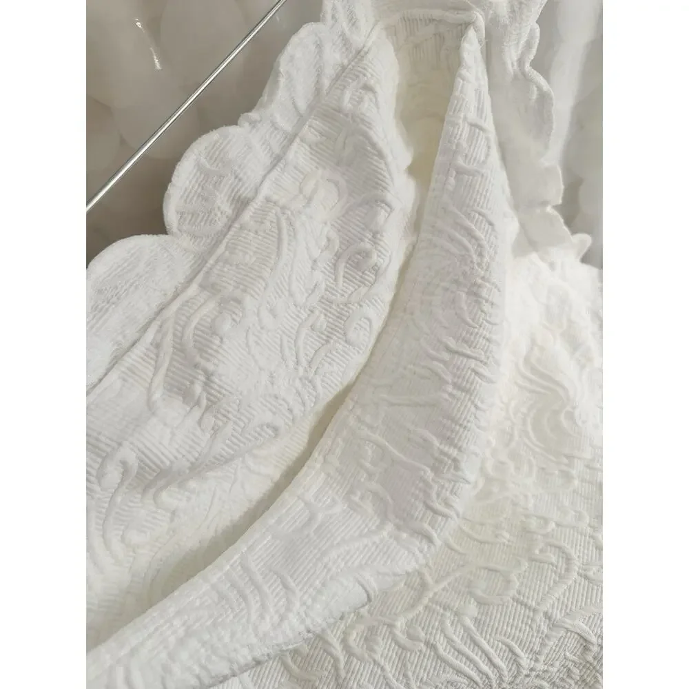2 VTG King Pillow Sham Matelasse 100% Cotton Fleur De Lis Scalloped Cottage Core